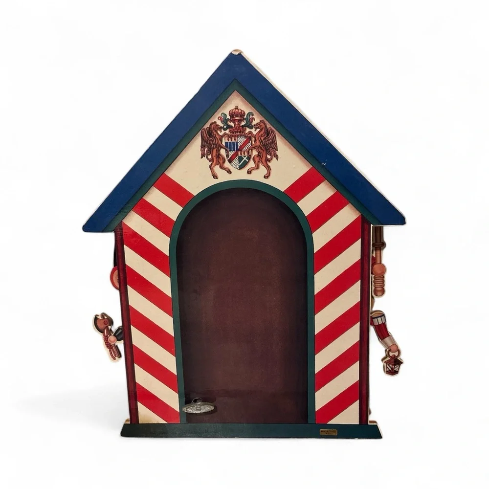 Vintage Wooden Nutcracker Guardhouse Christmas Music Box Layered Wood Soldiers - Picture 2 of 5